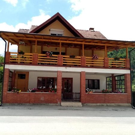 Apartman Dunja I Milos موكرا غورا المظهر الخارجي الصورة