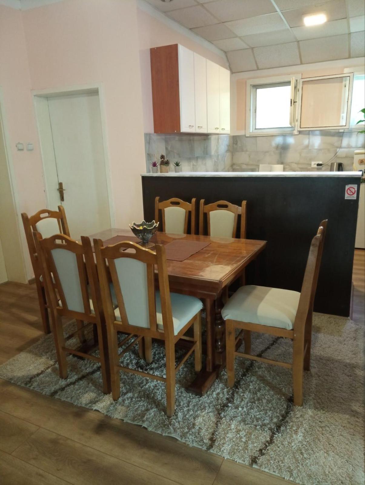 Apartman Dunja I Milos موكرا غورا المظهر الخارجي الصورة