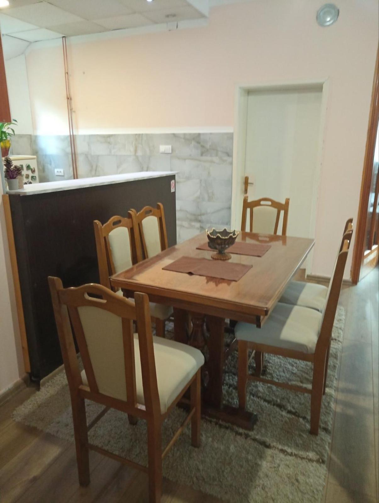 Apartman Dunja I Milos موكرا غورا المظهر الخارجي الصورة