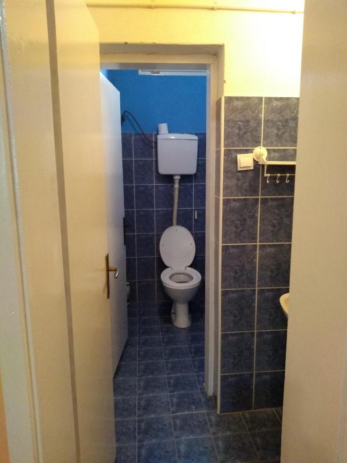 Apartman Dunja I Milos موكرا غورا المظهر الخارجي الصورة